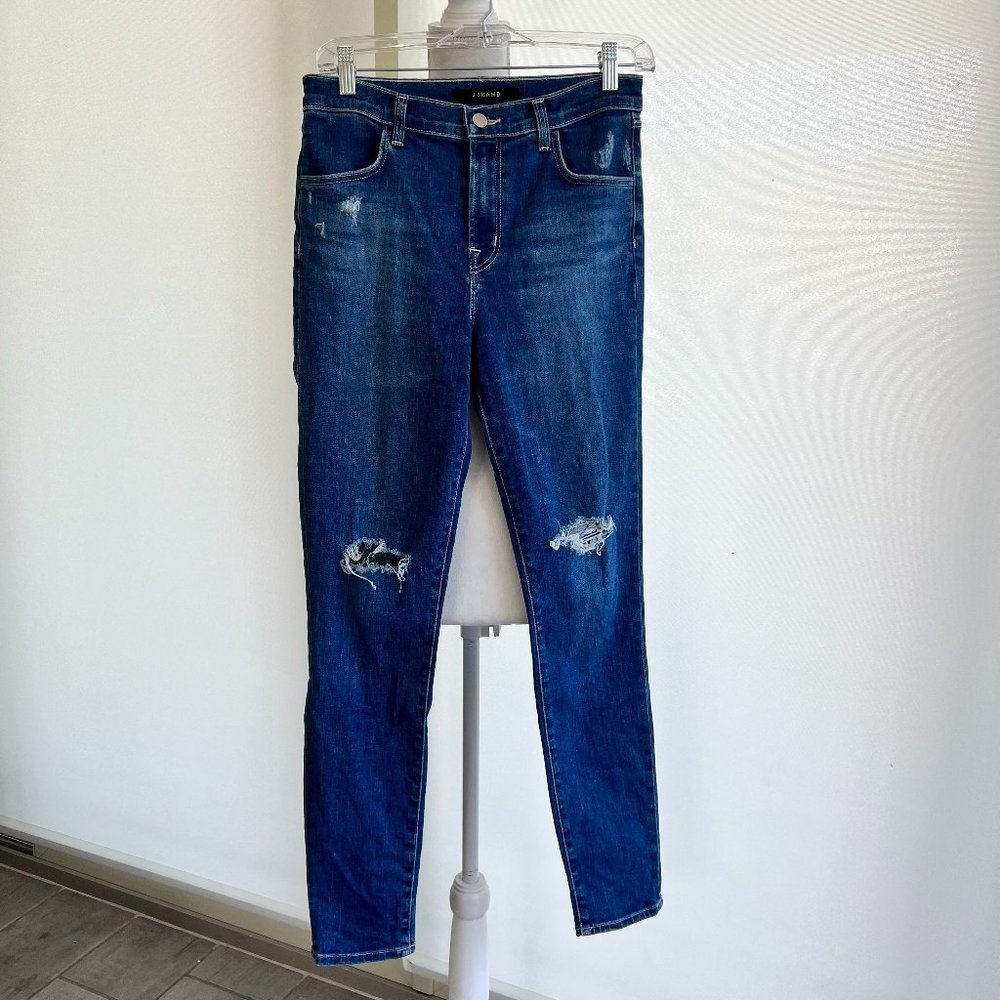 Good condition J Brand 'The Maria' in Motion-ankle jeans